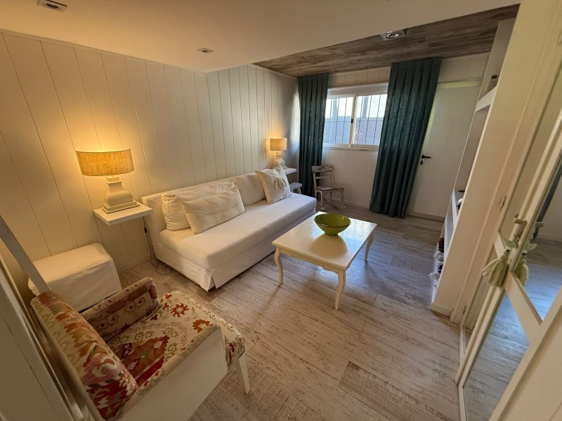 Departamento en alquiler y venta en La Barra de la ruta al mar.